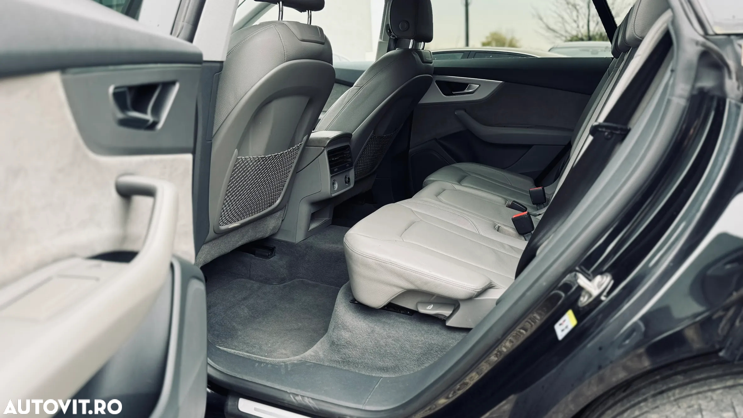 Audi Q8 55 TFSI quattro Tiptronic - 20