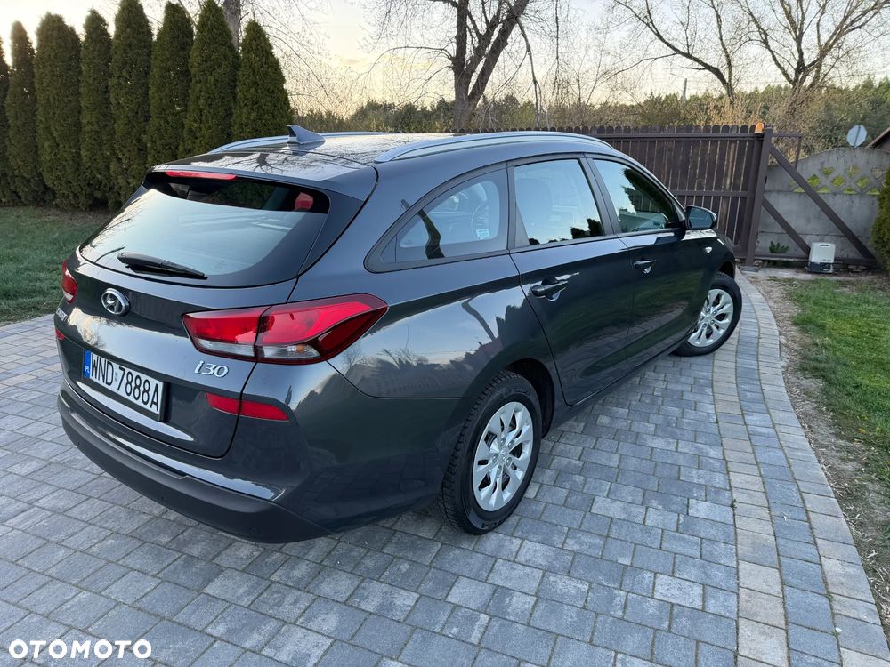 Hyundai i30 1.5 DPI Modern - 1