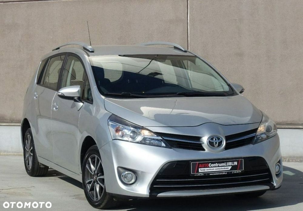 Toyota Verso - 1