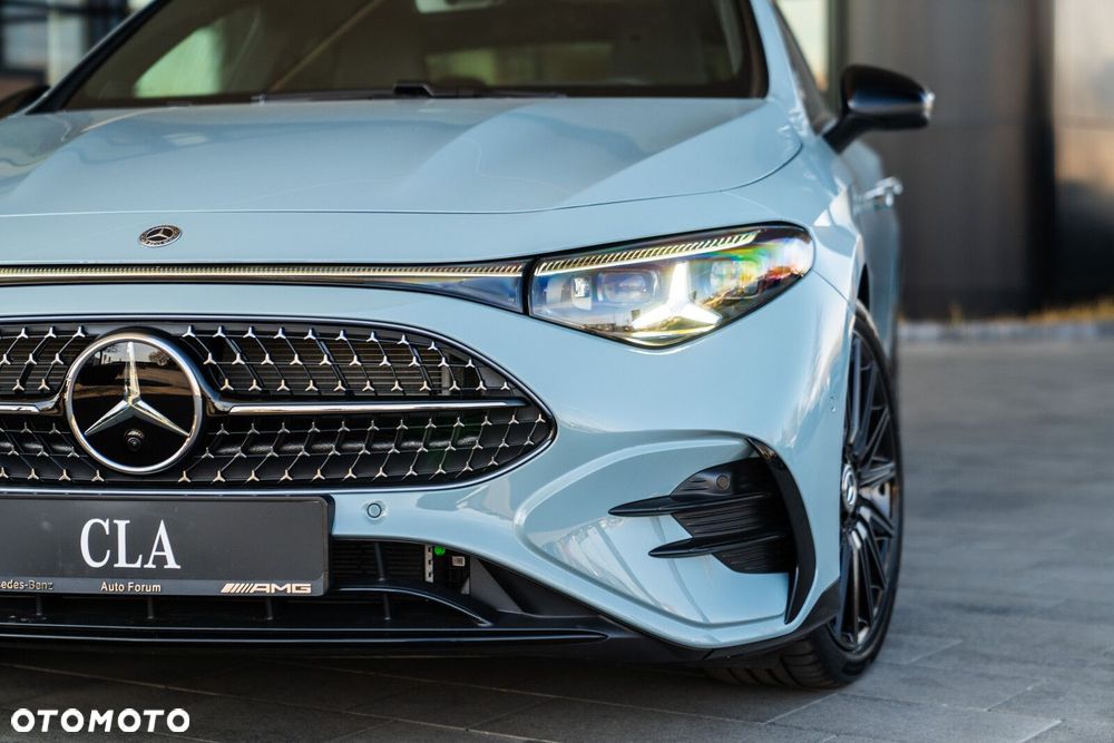 Mercedes-Benz CLA - 5