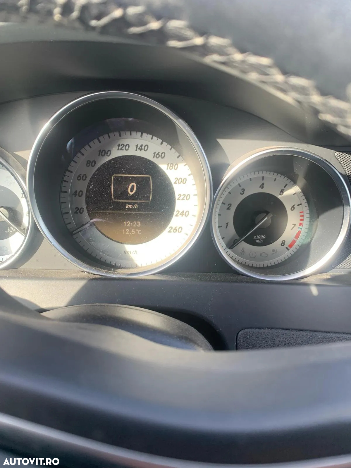Mercedes-Benz C 180 T BlueEFFICIENCY Avantgarde - 4