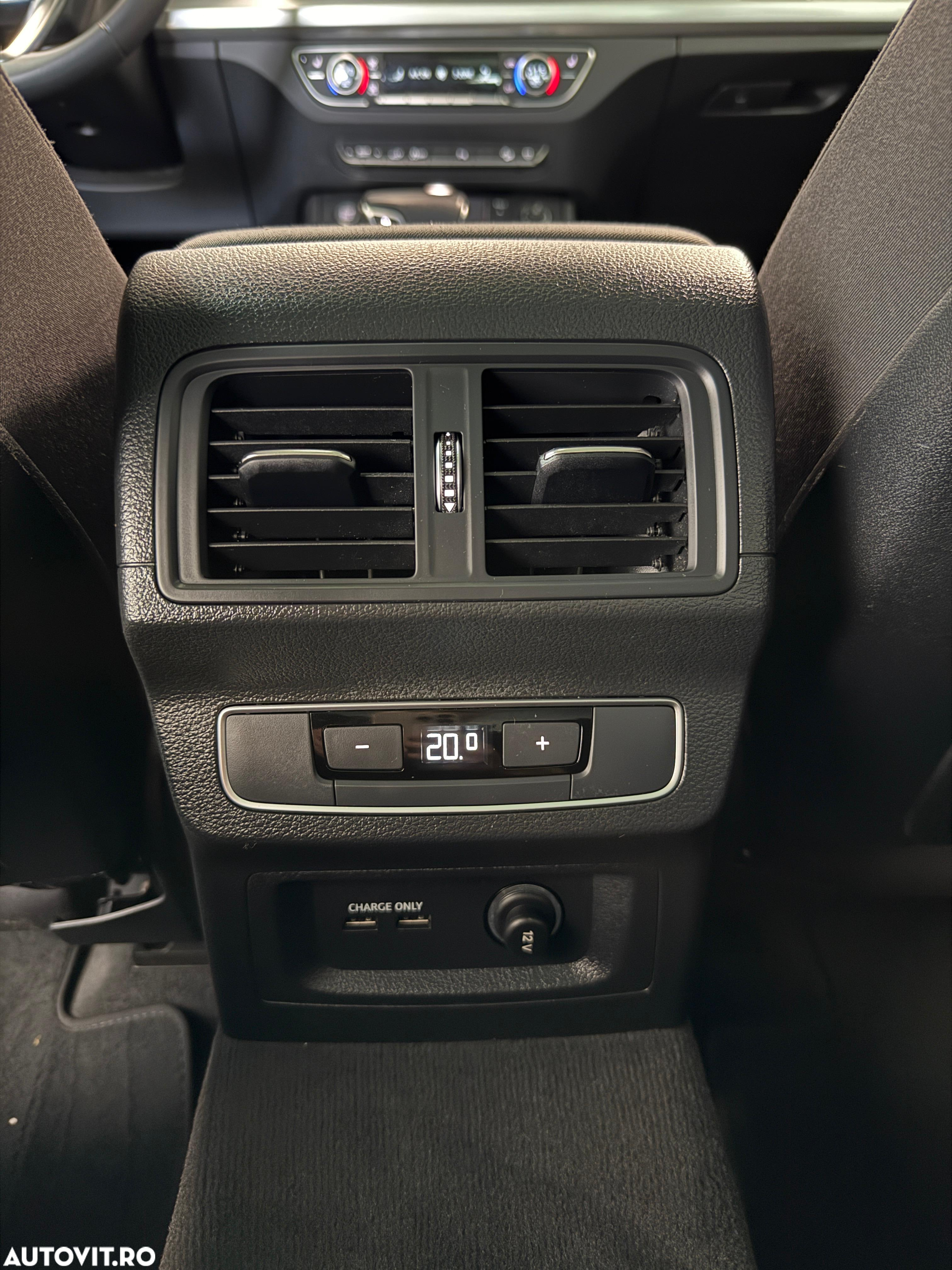 Audi Q5 50 TFSI e quattro S tronic design - 8