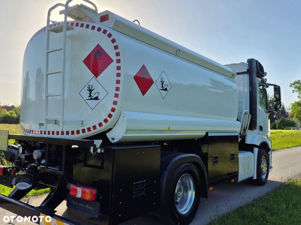 Mercedes-Benz AUTOCYSTERNA MERCEDES ACTROS 18510 - 23