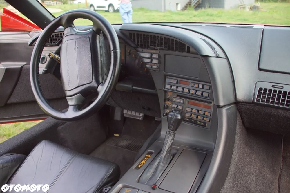 Chevrolet Corvette 5.7 - 18