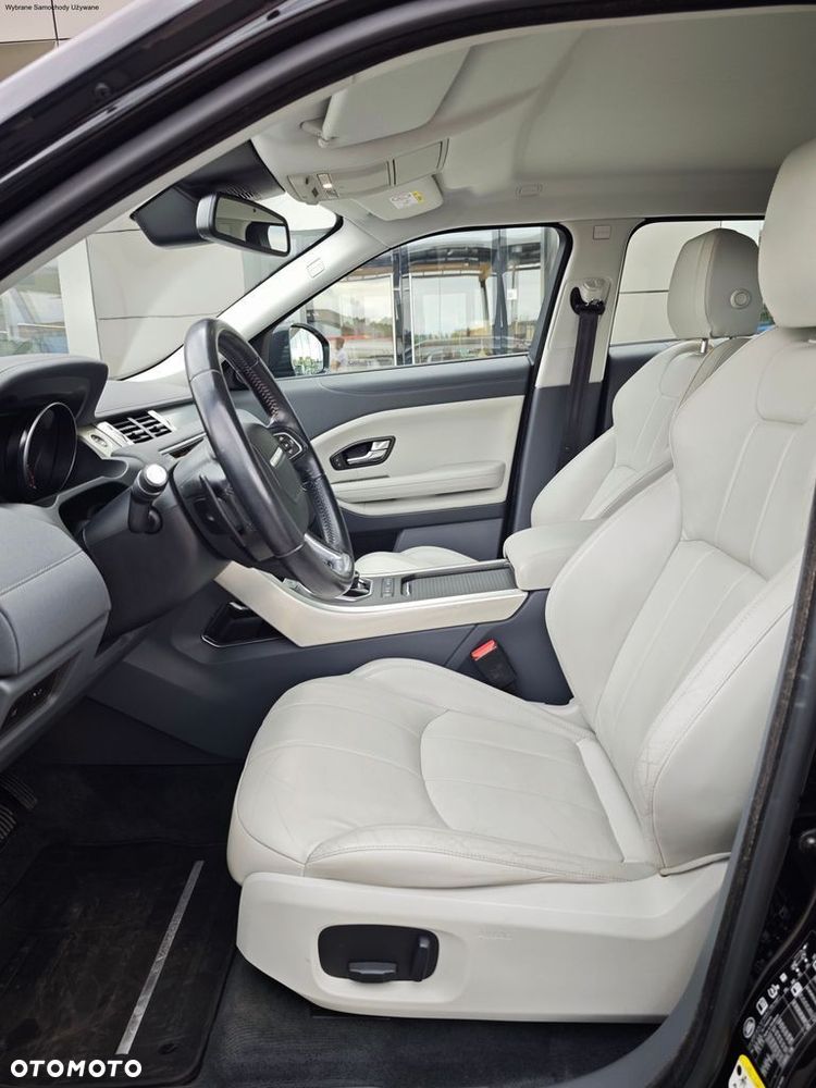 Land Rover Range Rover Evoque 2.0 D180 mHEV SE - 2