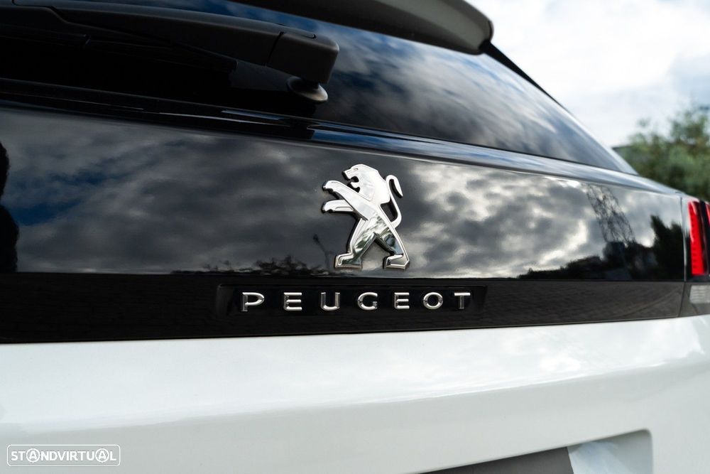 Peugeot 3008 1.2 PureTech Allure Pack - 58