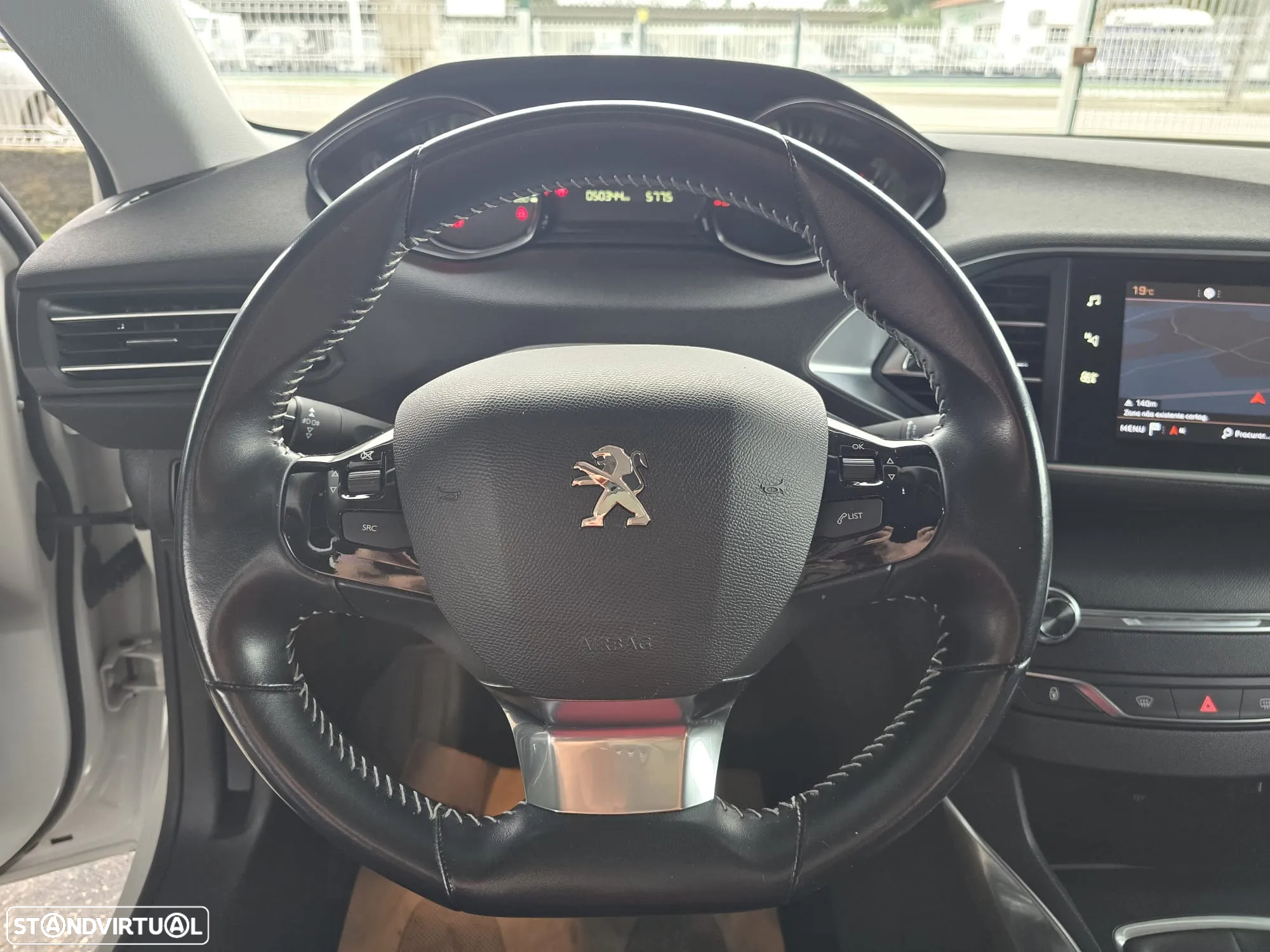 Peugeot 308 1.5 BlueHDi Allure Pack - 18