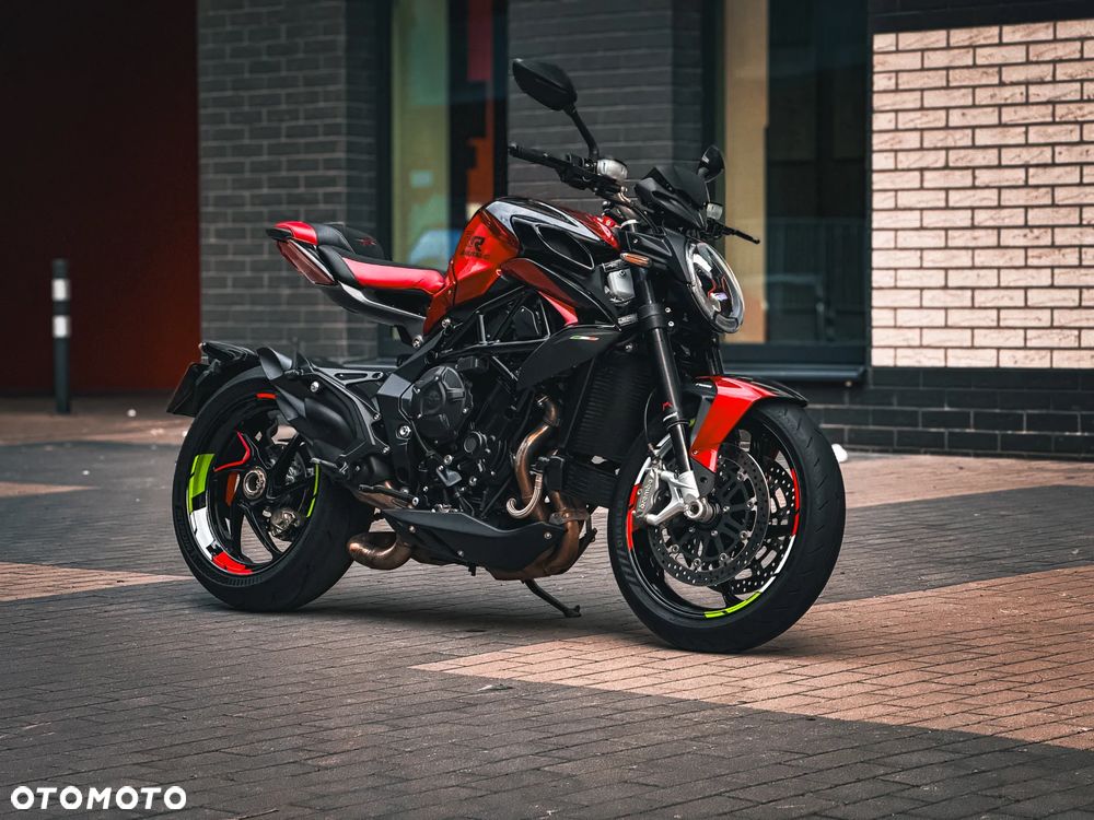 MV AGUSTA Brutale - 2