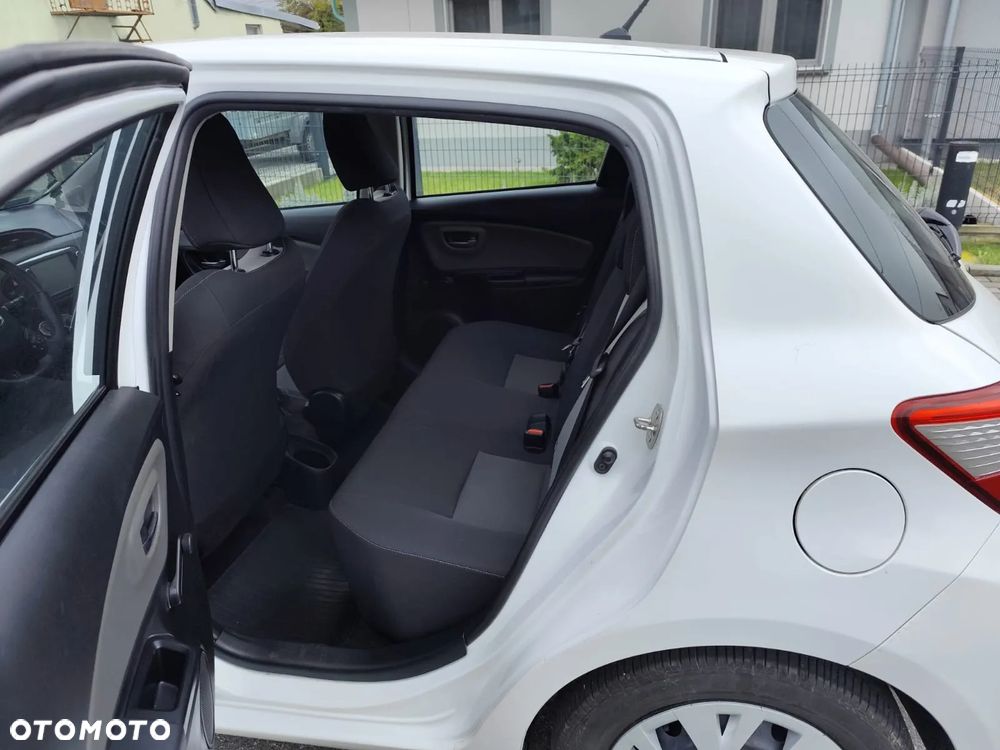 Toyota Yaris 1.5 Active - 5