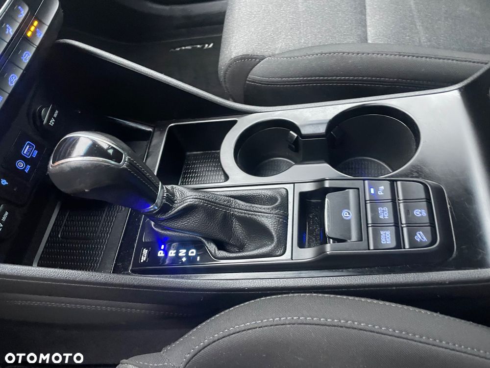 Hyundai Tucson blue 1.6 CRDi 2WD DCT Style - 13