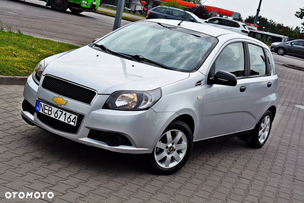 Chevrolet Aveo 1.2 16V Base