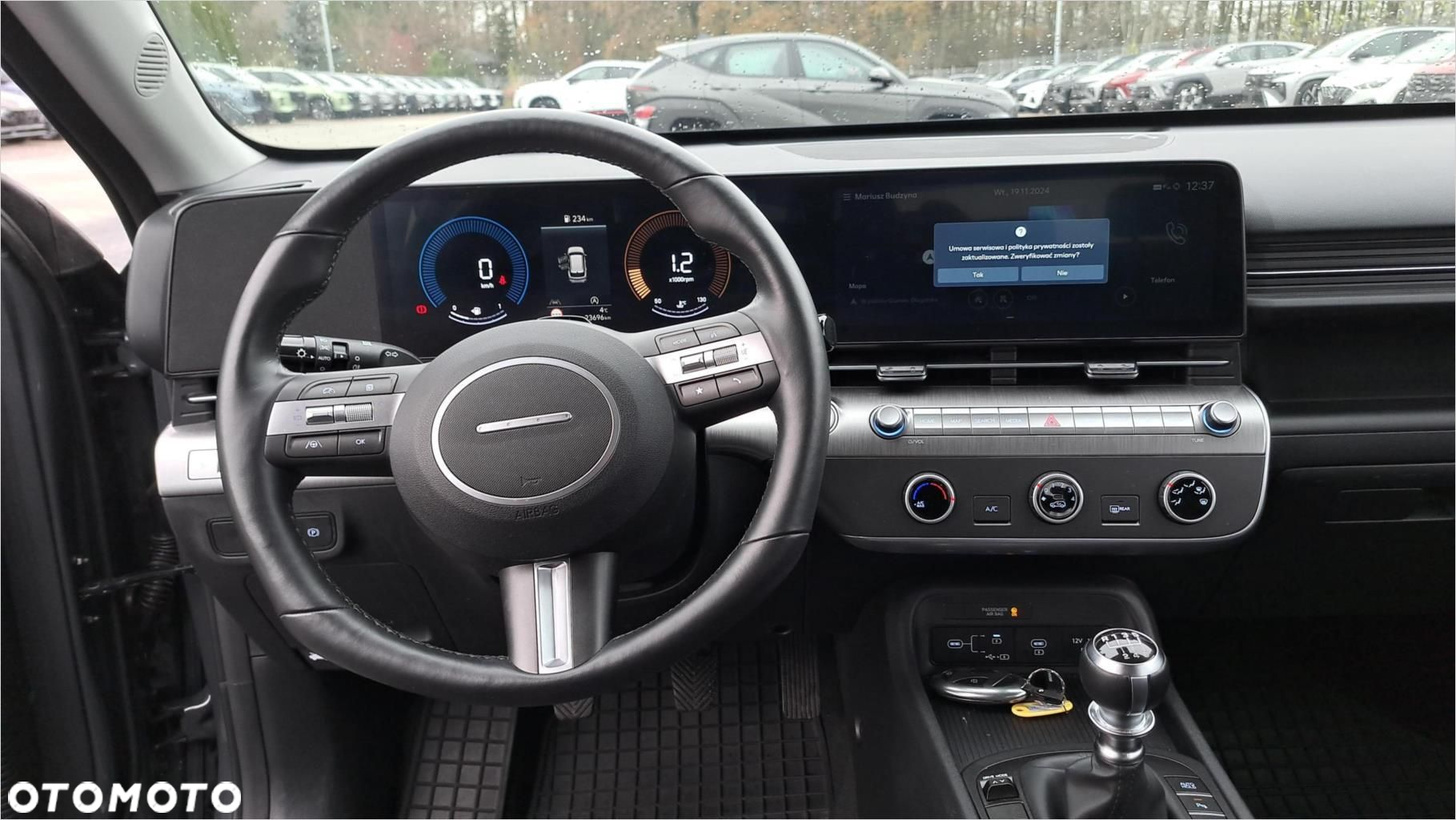 Hyundai Kona - 13