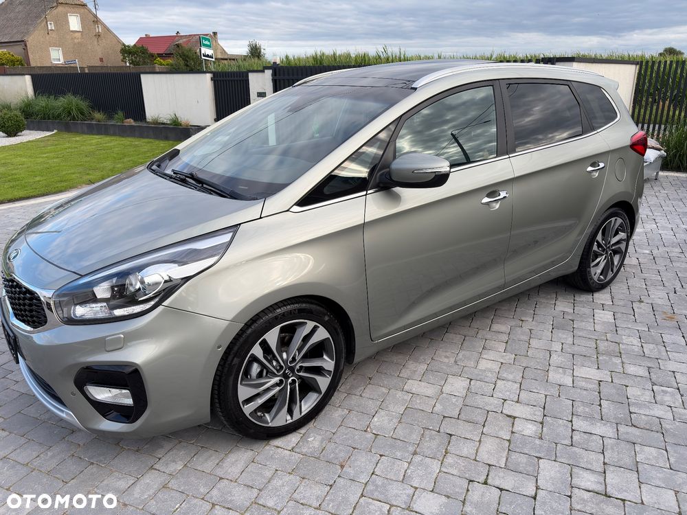 Kia Carens 1.7 CRDi Business Line 7os 7DCT - 4