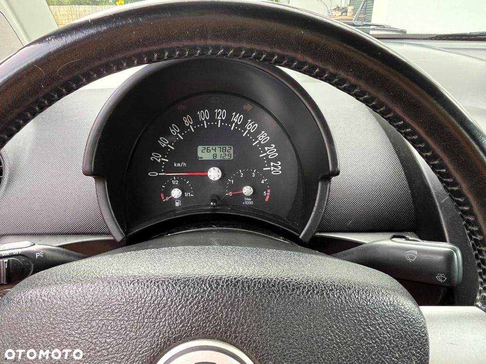 Volkswagen New Beetle 1.9 TDI - 7