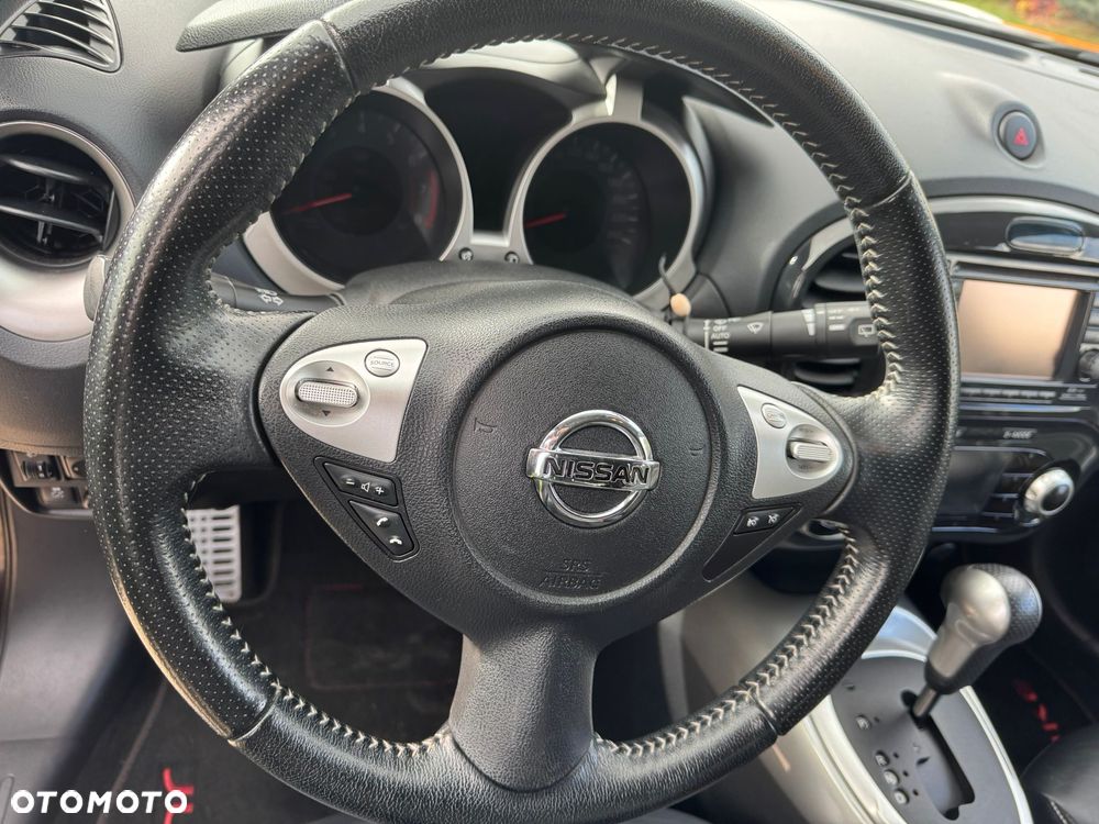 Nissan Juke 1.6 DIG-T ALL-MODE 4x4i Xtronic Tekna - 36