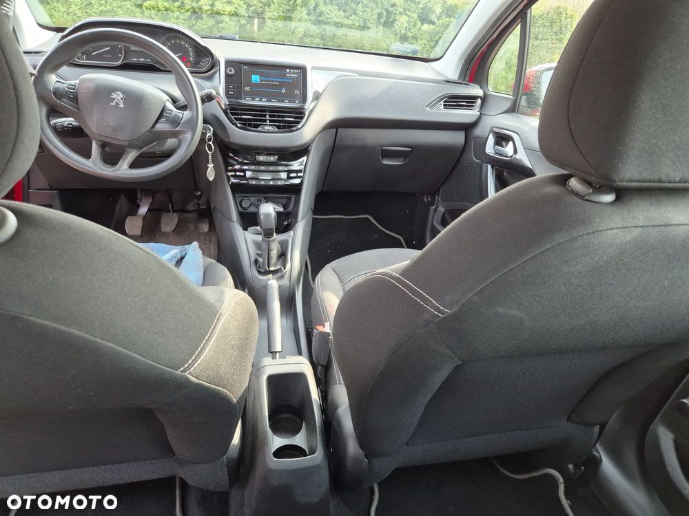 Peugeot 208 1.6 BlueHDi Allure S&S - 17