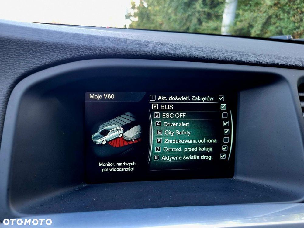 Volvo V60 T4 Geartronic Momentum - 21