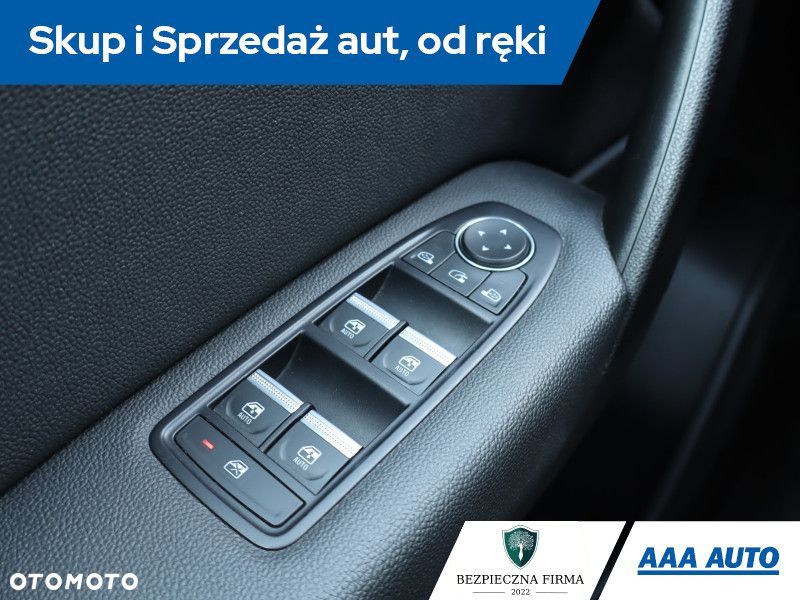 Renault Captur - 15