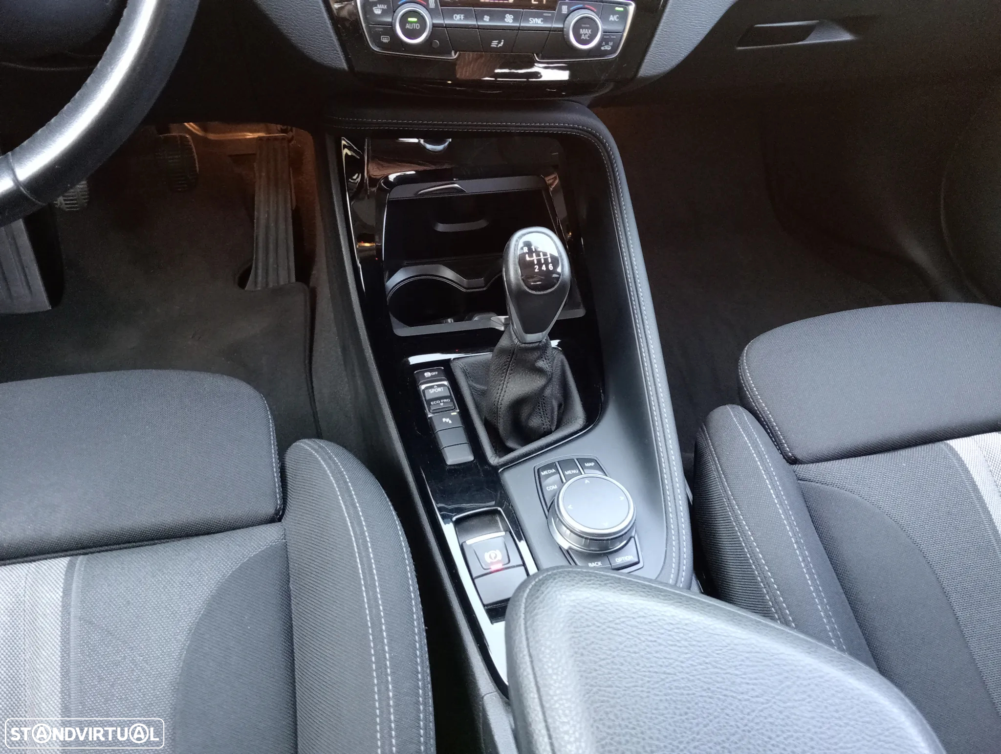 BMW X1 16 d sDrive Line Sport - 16