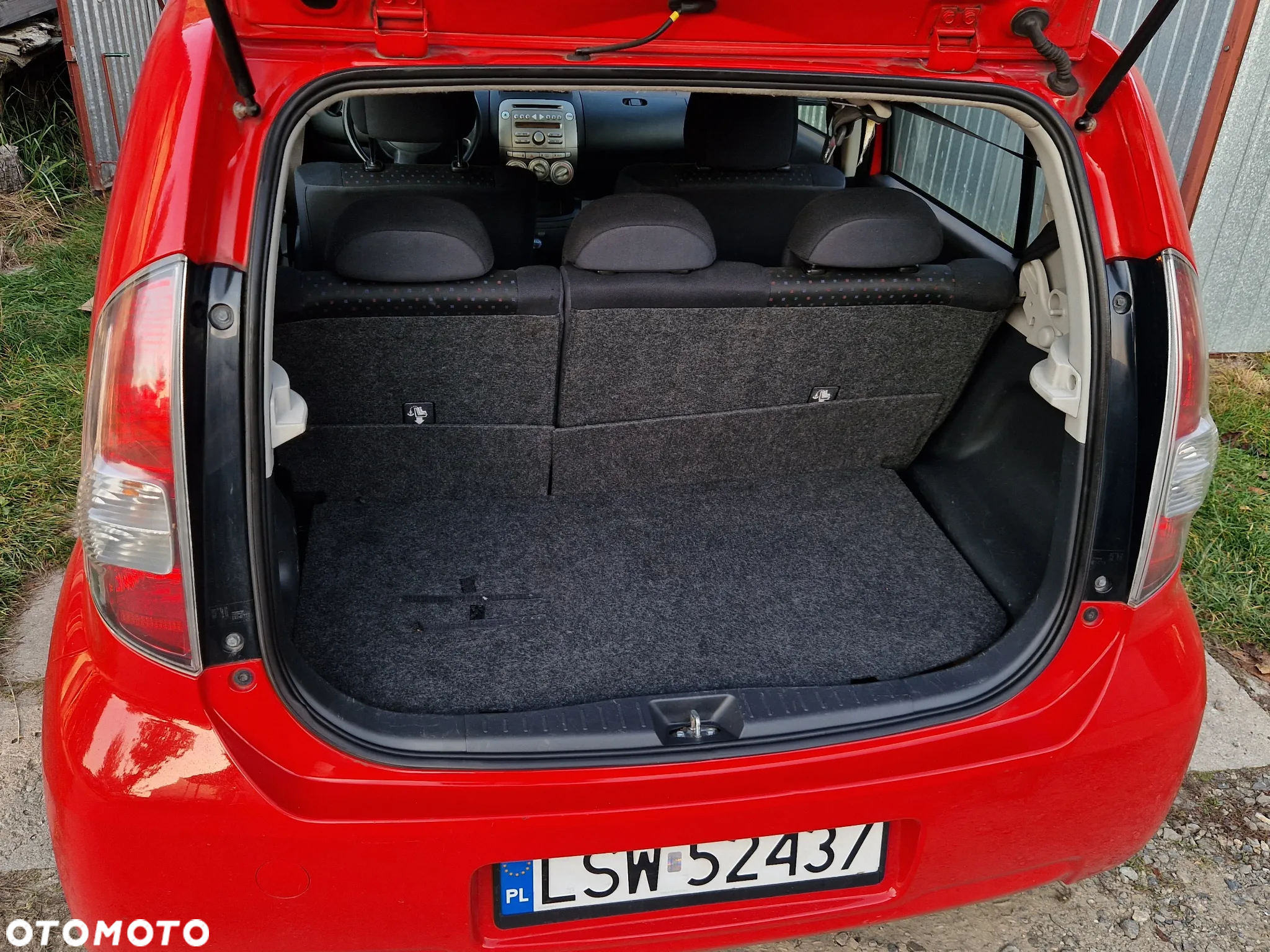 Daihatsu Sirion 1.0 - 7