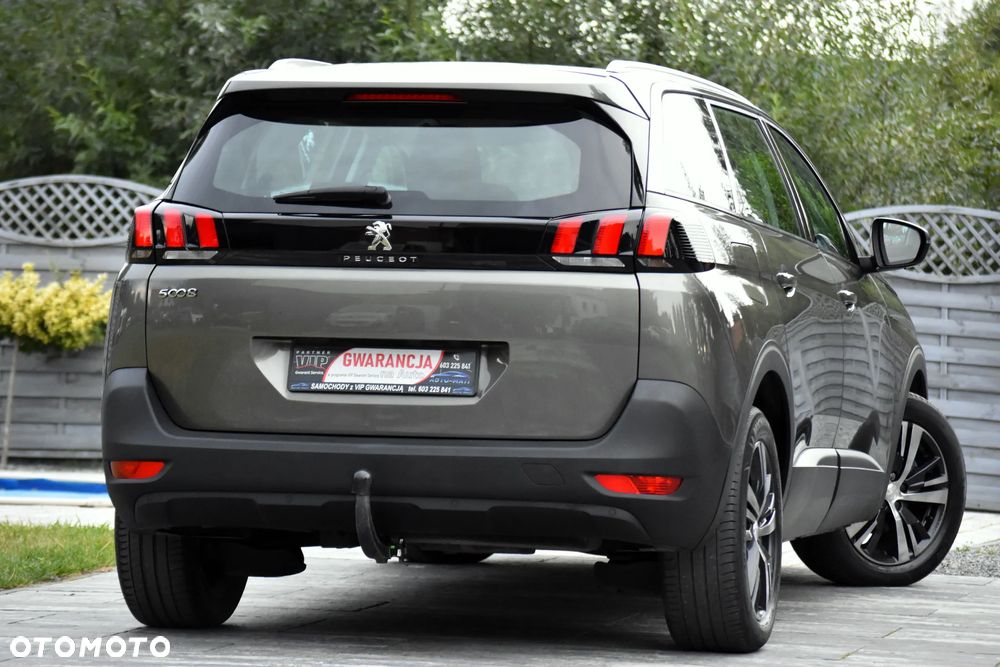 Peugeot 5008 BlueHDi 130 EAT8 Active - 17
