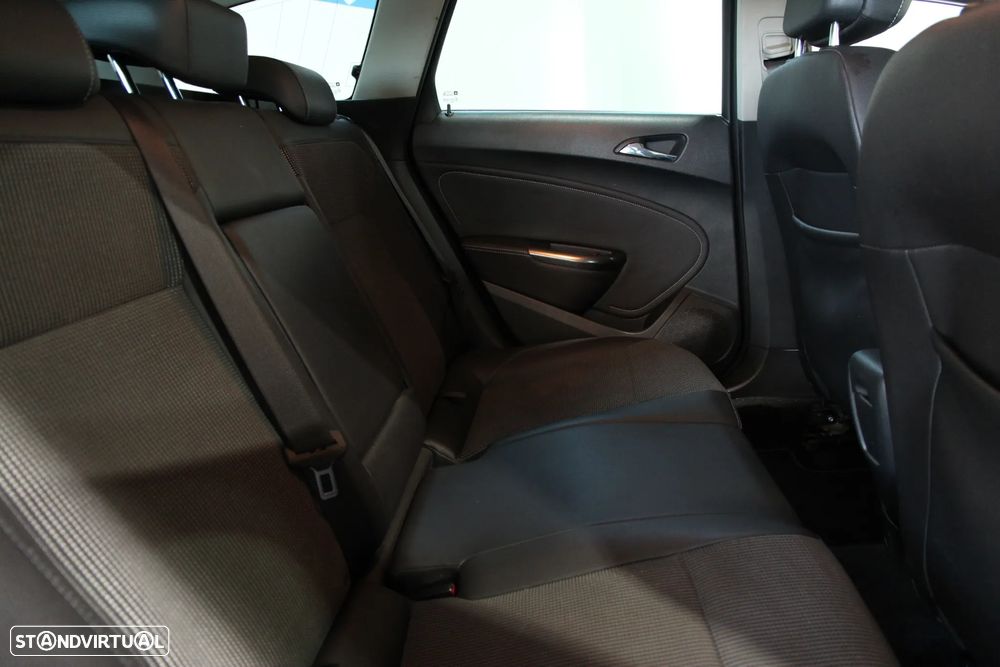 Opel Astra Sports Tourer 1.7 CDTi Executive S/S - 17