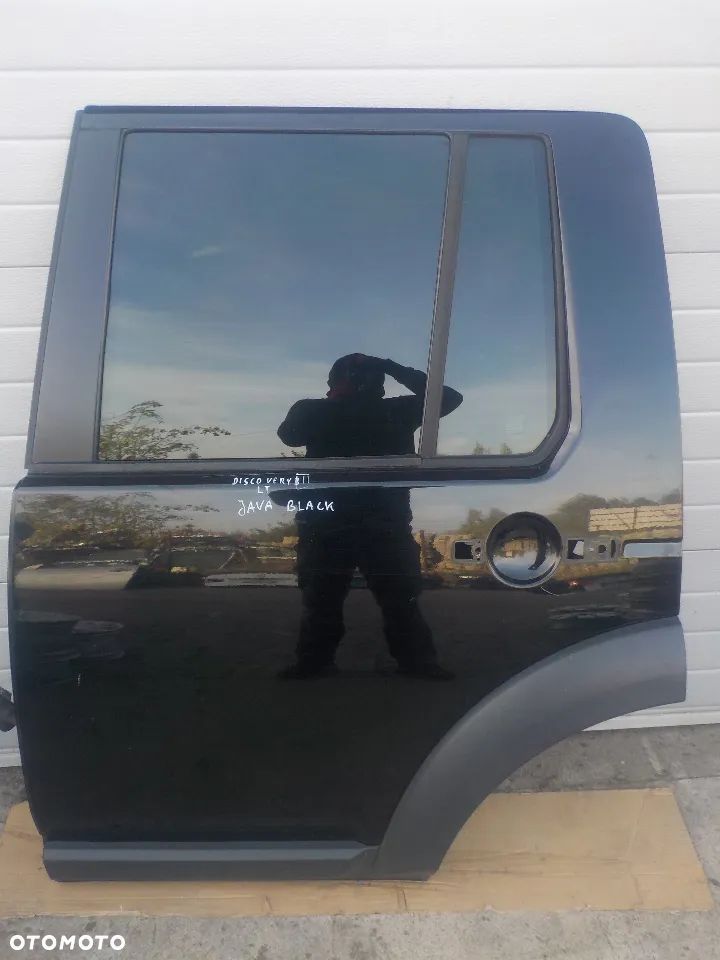 LAND ROVER DISCOVERY III DRZWI LEWY TYŁ