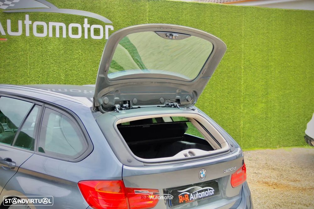 BMW 320 d EfficientDynamics Line Modern — fotografia 10