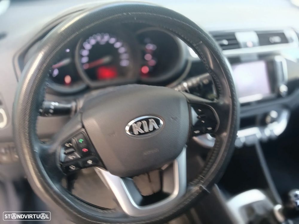 Kia Rio 1.1 CRDi TX AC+VE - 8