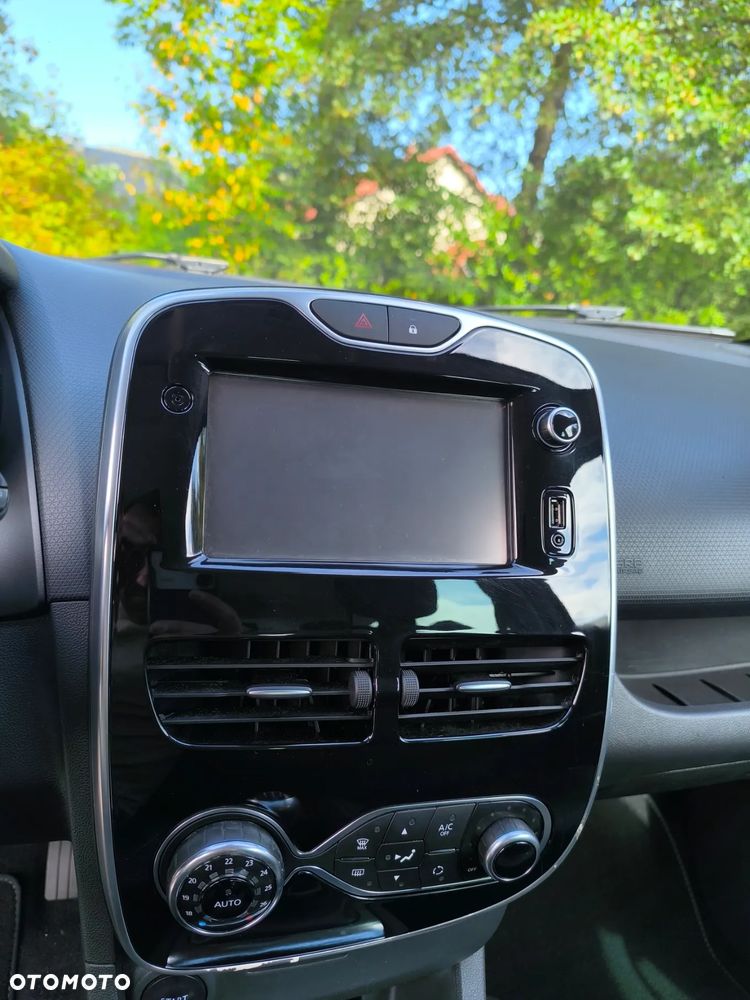 Renault Clio - 29