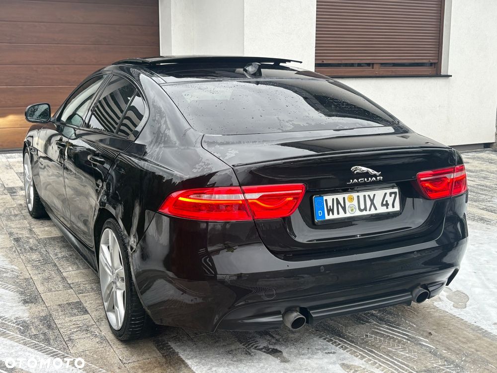 Jaguar XE 25t R-Sport - 2