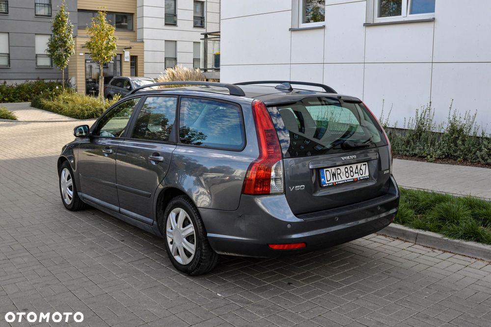 Volvo V50 - 3