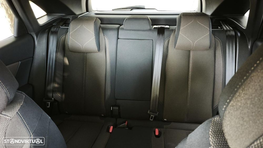 DS DS7 Crossback 1.5 BlueHDi So Chic EAT8 - 38