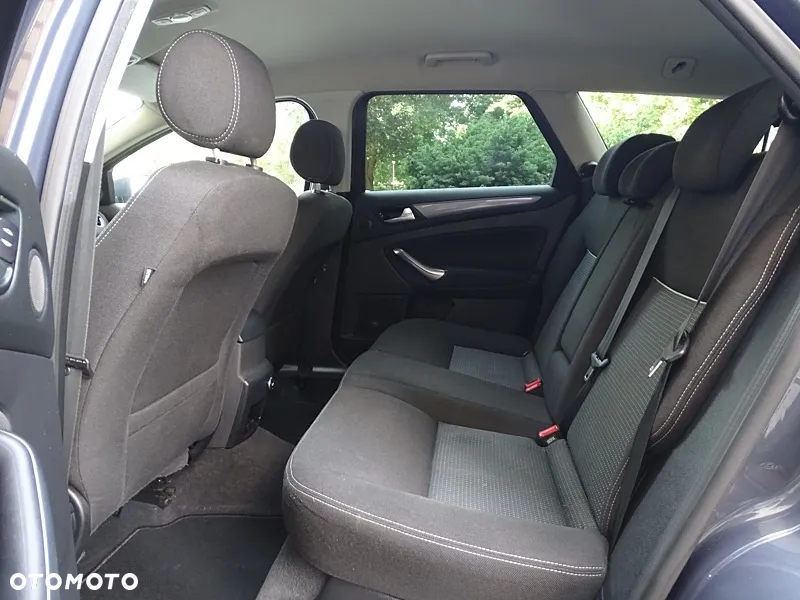Ford Mondeo 1.6 Platinium X Plus (Titanium) - 18