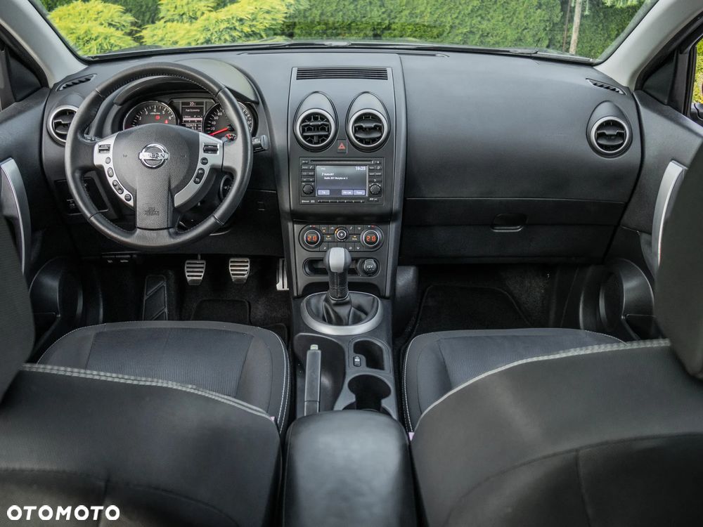 Nissan Qashqai 1.6 I-Way - 23