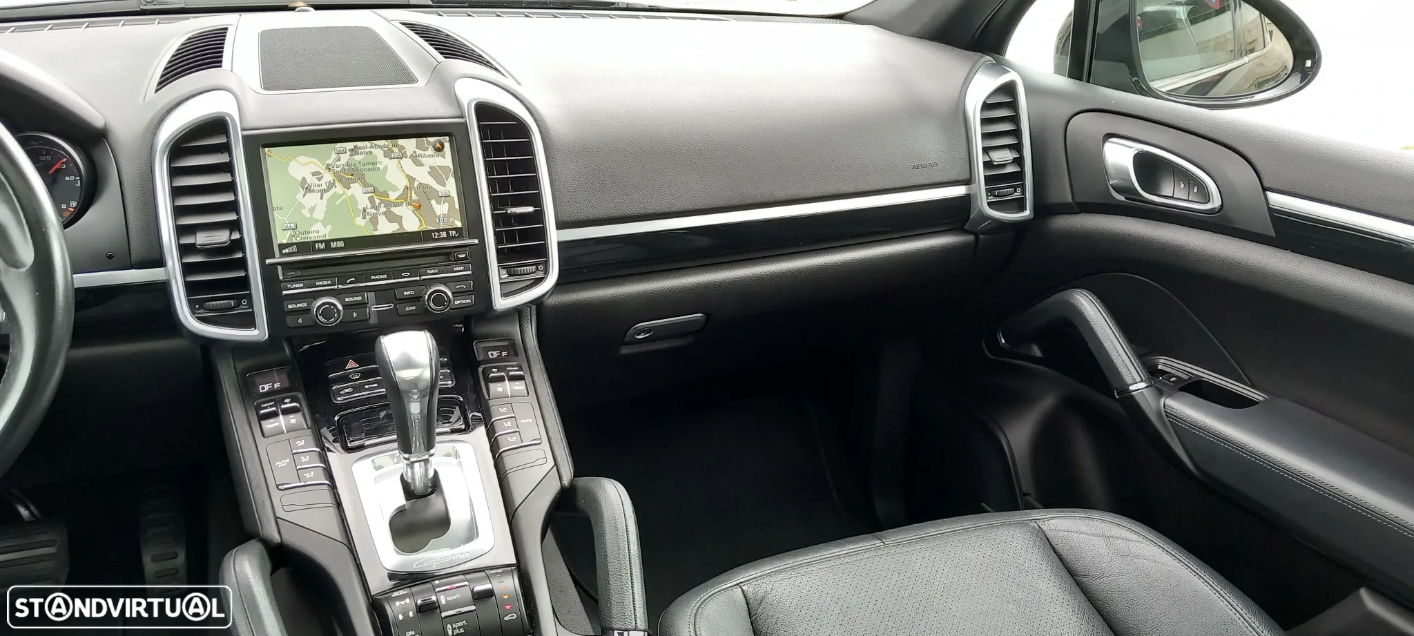 Porsche Cayenne Platinum Edition - 14