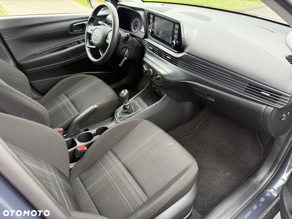 Hyundai i20 - 12