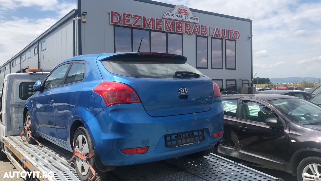 Dezmembram Kia Ceed 1.4 benzina an fabr 2009 - 3