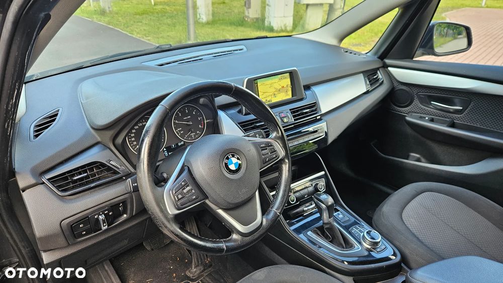 BMW Seria 2 216d GT - 9