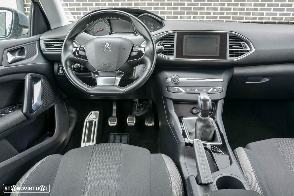 Peugeot 308 SW 1.6 BlueHDi Allure - 15