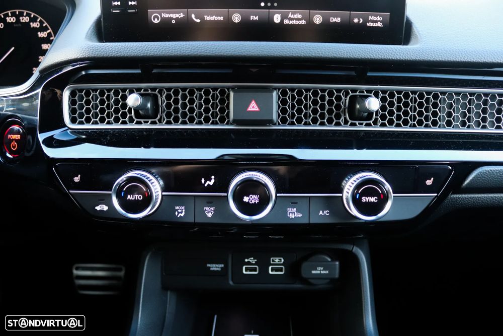 Honda Civic 2.0 0 i-MMD e:HEV Sport - 18