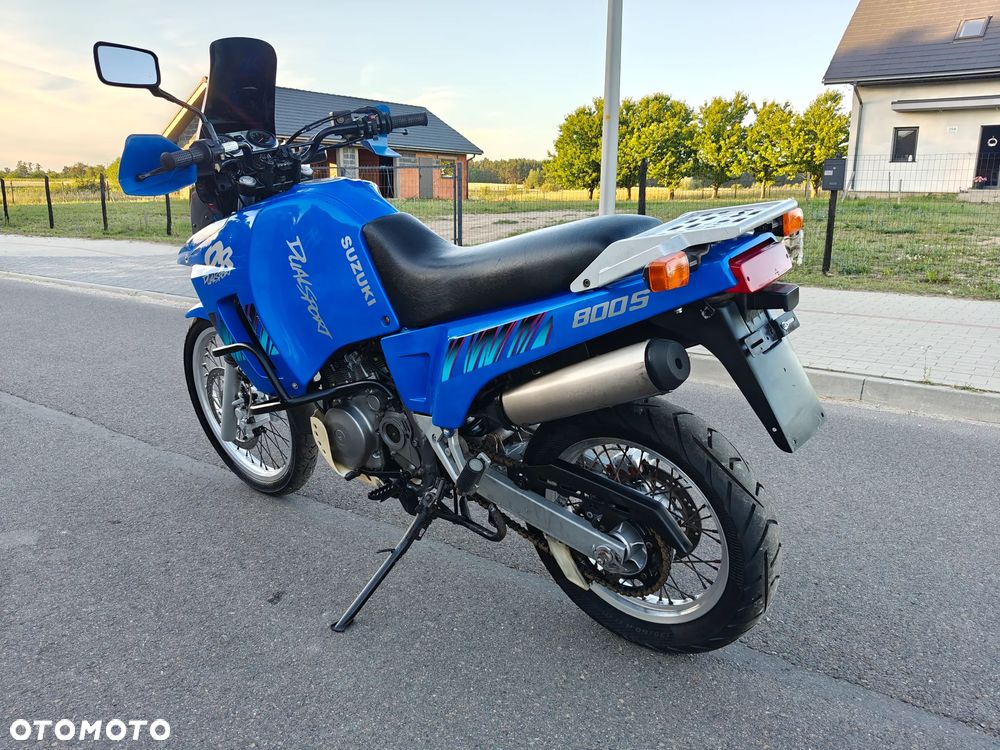 Suzuki DR - 3