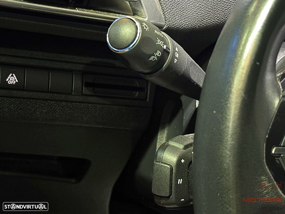 Peugeot 5008 1.2 PureTech Allure Pack EAT8 - 23