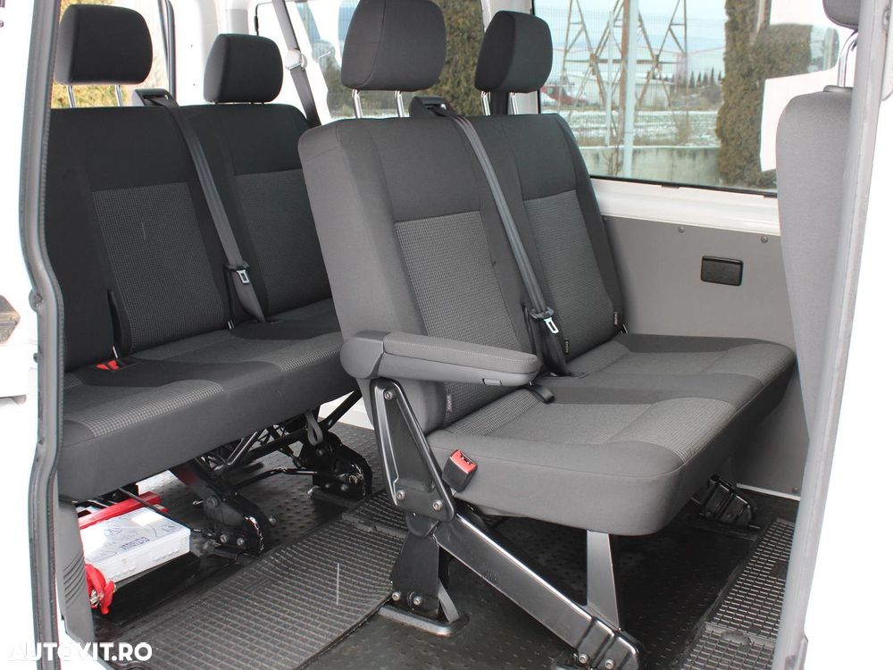 Volkswagen Transporter - 14