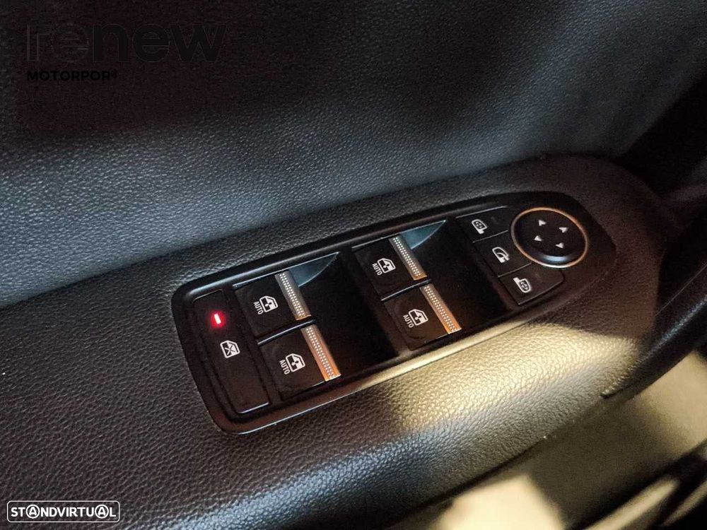 Renault Captur - 18