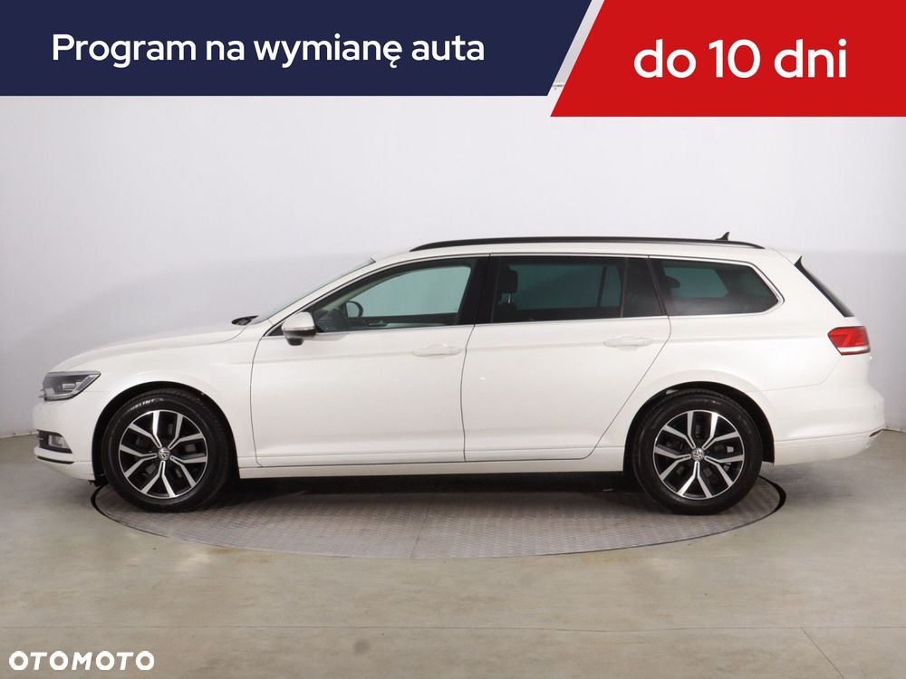 Volkswagen Passat Variant - 4