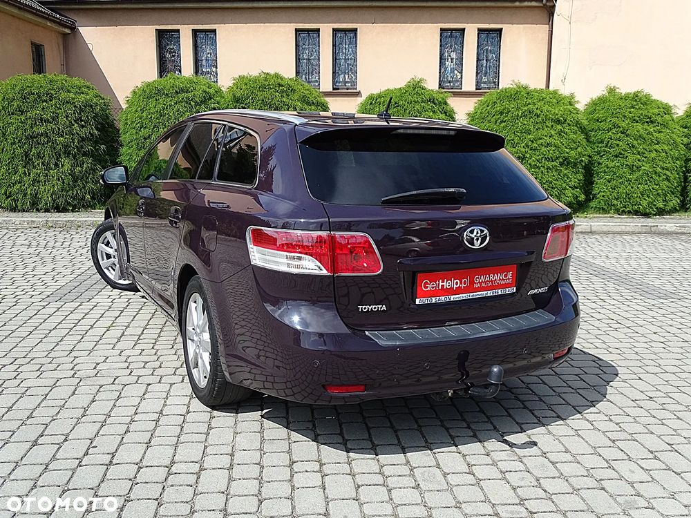 Toyota Avensis 1.8 Premium EU5 MS - 27