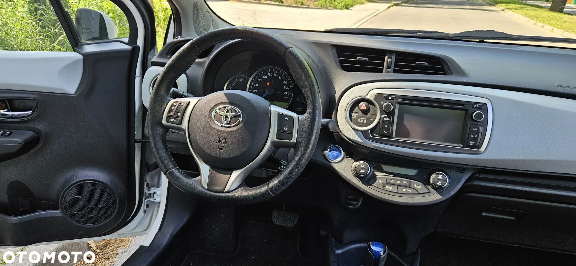 Toyota Yaris Hybrid 1.5 VVT-i Club - 19