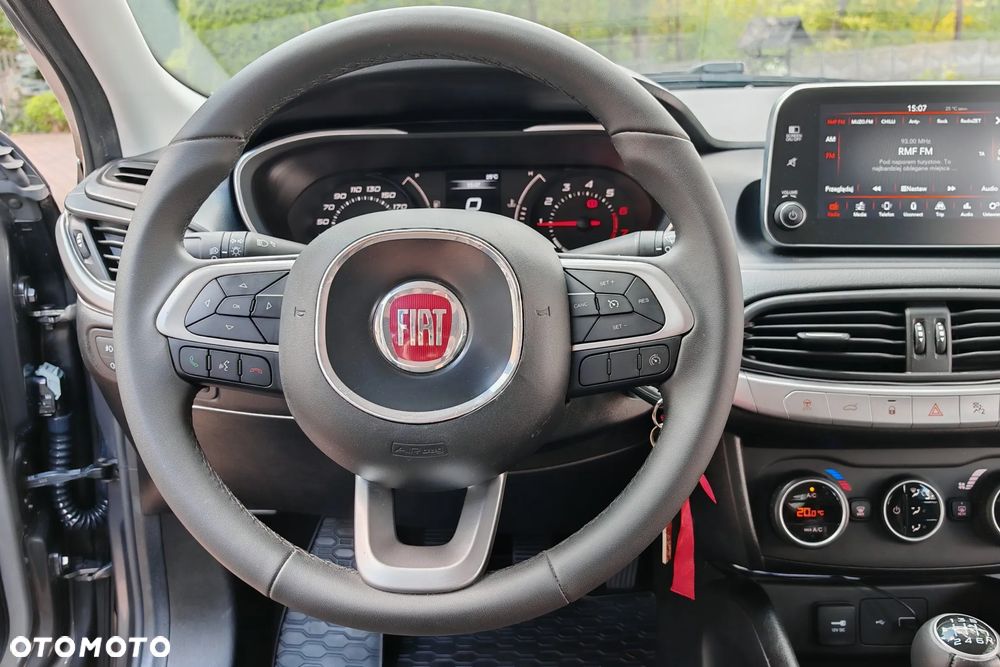 Fiat Tipo 1.4 16V Lounge - 26