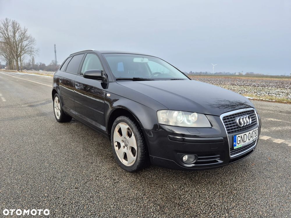 Audi A3 Sportback - 2